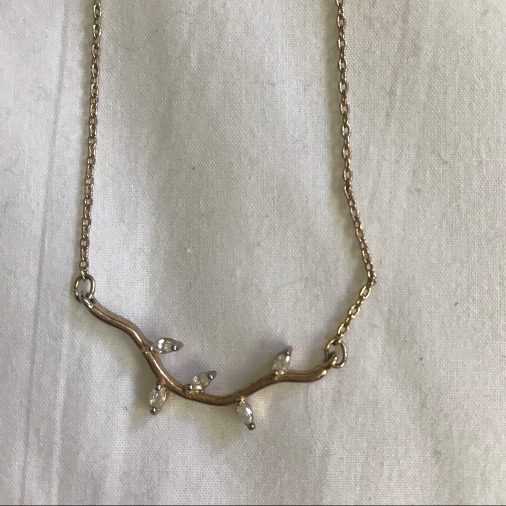 🌸 Gold Rhinestoned Branch Necklace